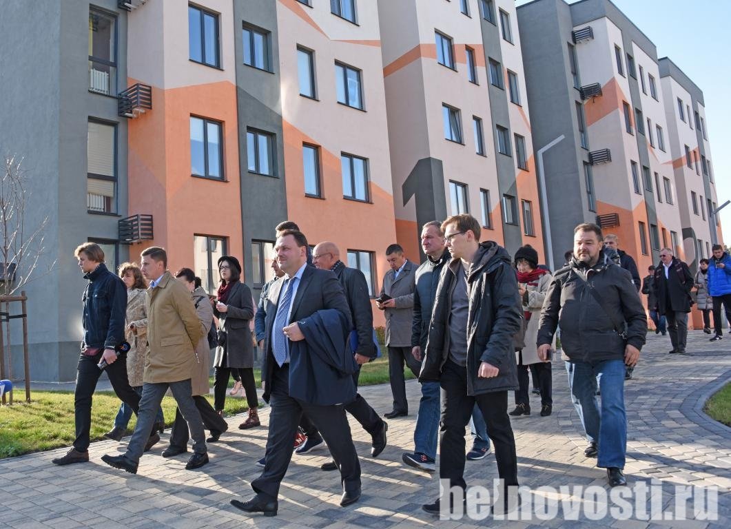 Жизнь белгорода. Новая жизнь Белгород. ЖНК новая жизнь Белгород. Микрорайон новая жизнь. Белгород новые районы.