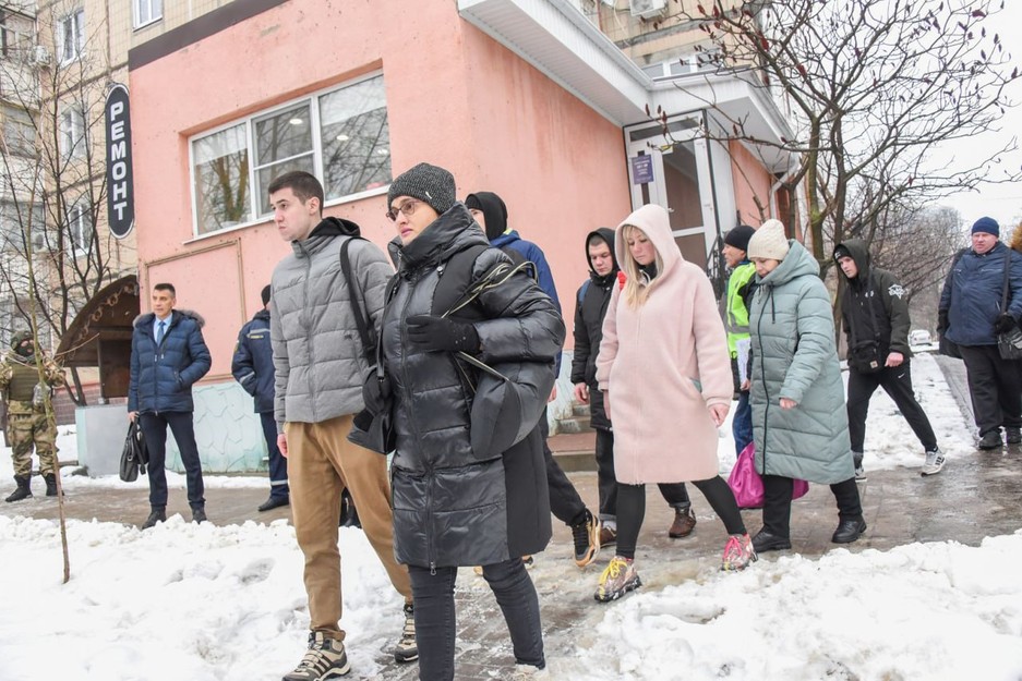 В Белгороде провели учения по гражданской обороне с участием пассажирского транспорта - Изображение 6