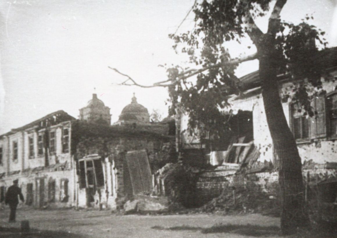Разрушенные дома по улице Будённого, позже улица Фрунзе
