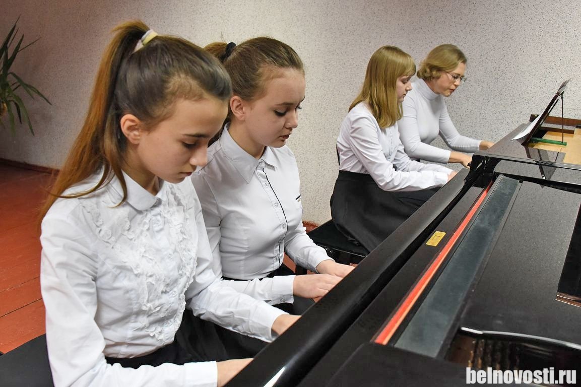 Управление белгородская. Музыкальная школа Белгород. Детская музыкальная школа 1 Белгород. Музыкальная школа Валуйки. Музыкальная школа в Белгороде на победе.